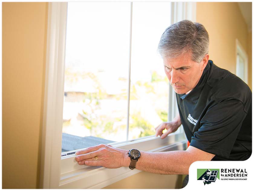 The Problem of Warping in Wood and Vinyl Windows